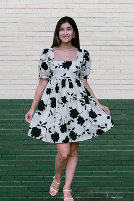 Fashion2wear Women Skater White, Black Above Knee/Mid Thigh Length Dress