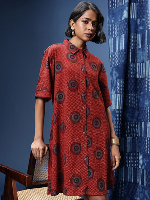 Taavi Women A-line Maroon Below Knee Dress