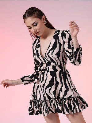 The Indian Garage Co. -Freehand Women Fit and Flare White, Black Above Knee/Mid Thigh Length Dress