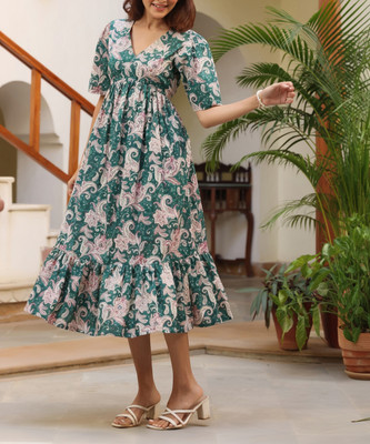 Janasya Women Tiered Green Midi/Calf Length Dress