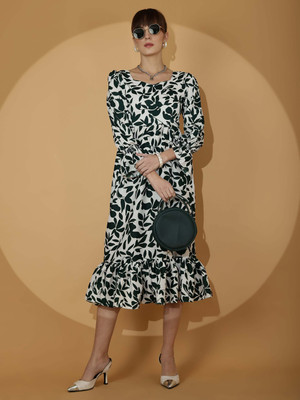 Sheetal Accociates Women Fit and Flare Green, White Midi/Calf Length Dress