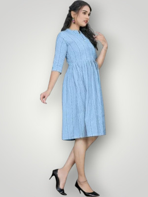 Icon Fashiongf Women Self Design A-line Kurta(Blue)