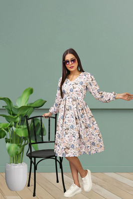 HOC's Women Fit and Flare White Knee Length Dress