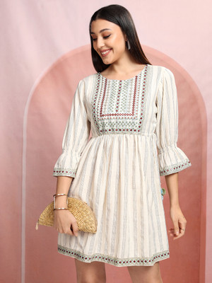 Vishudh Women Drop Waist White Mini/Short Dress