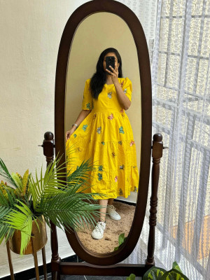 Light Daisy Women Maxi Yellow Midi/Calf Length Dress