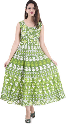 Nuwall Women Fit and Flare White Midi/Calf Length Dress