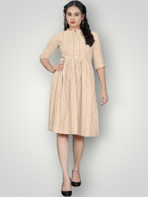 Icon Fashiongf Women Self Design A-line Kurta(Beige)