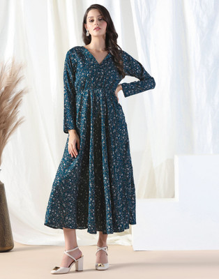 Selvia Women Fit and Flare Green Midi/Calf Length Dress