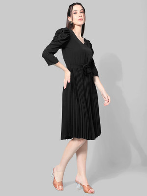 Lnfashionn Women Fit and Flare Black Knee Length Dress