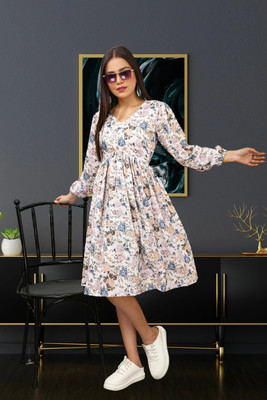 HouseOfCommon Women Fit and Flare White Knee Length Dress