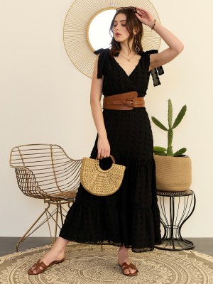 Berrylush Women Maxi Black Dress