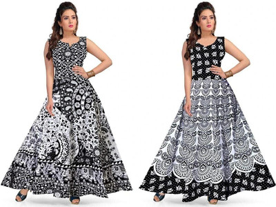 KRISMARTELITE Women A-line Black, White Maxi/Full Length Dress