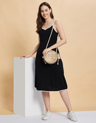 Selvia Women A-line Black Knee Length Dress
