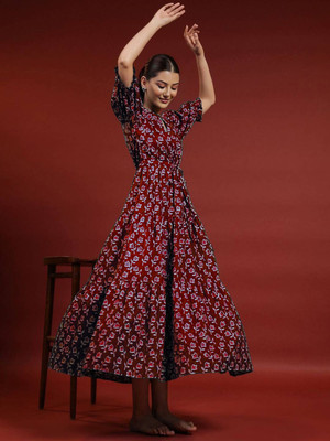 SV SUVEENA Women Fit and Flare Maroon Midi/Calf Length Dress