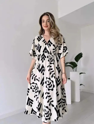 OSHO ENTERPRISE Women Fit and Flare Black Midi/Calf Length Dress