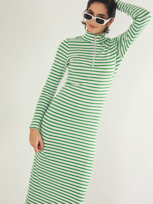SASSAFRAS Women Bodycon Green Midi/Calf Length Dress