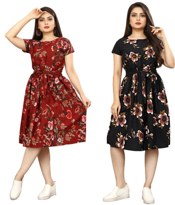 FashhionWorld Women A-line Black, Blue Below Knee Dress