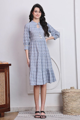 Wonder Weaves Women A-line Grey Knee Length Dress