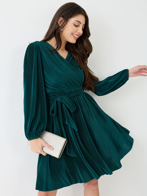 Globus Women Fit and Flare Green Knee Length Dress