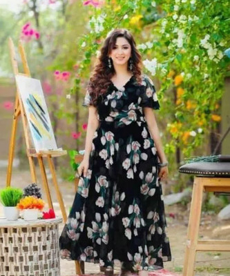 Fashion2wear Women Fit and Flare Black Maxi/Full Length Dress