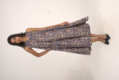 Hunar Women Maxi Multicolor Below Knee Dress