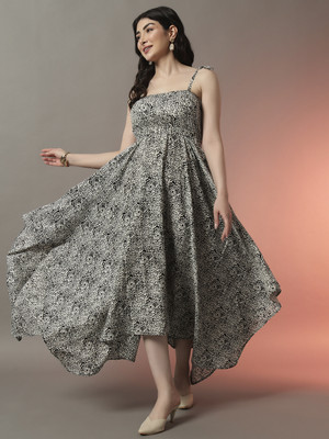 TREND ARREST Women Fit and Flare White Maxi/Full Length Dress