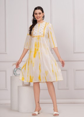 manan fashion Women Printed A-line Kurta(Yellow, White)