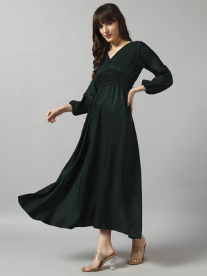 Jash Creation Women Fit and Flare Green Midi/Calf Length Dress