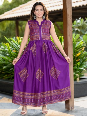 Daevish Women Fit and Flare Multicolor Dress