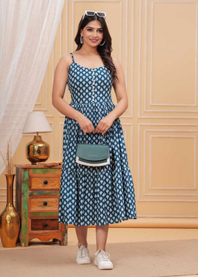 SHANGUL Women Fit and Flare Green Knee Length Dress