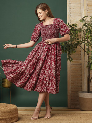 Maa Amar Women Fit and Flare Maroon Maxi/Full Length Dress