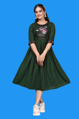 DICHIKA enterprise Women Fit and Flare Green Midi/Calf Length Dress