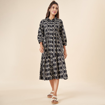 Akkriti by Pantaloons Women Tiered Black Below Knee Dress