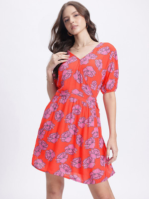 Dressberry Women Wrap White Above Knee/Mid Thigh Length Dress