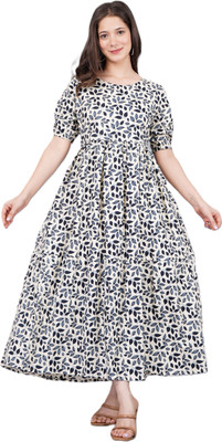 TEESHA Women Fit and Flare Black, White Midi/Calf Length Dress