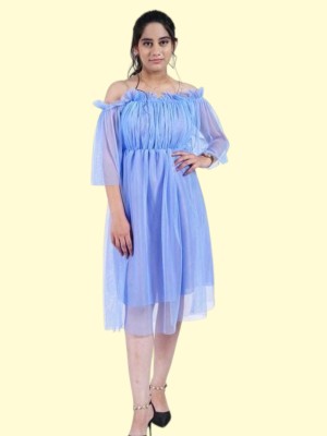 Trendoraa Women Skater Blue Dress