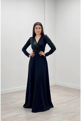 KRSF Flared/A-line Gown(Black)