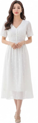 TR HAUTE Women A-line White Below Knee Dress