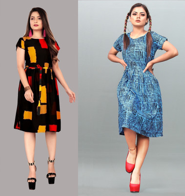 HouseOfCommon Women Fit and Flare Multicolor Below Knee Dress