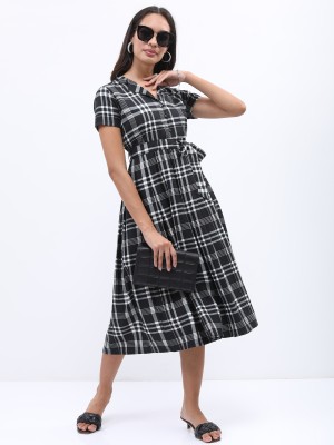 Tokyo Talkies Women Wrap Black, White Dress