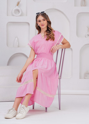 Oh Mi Dios Women Pleated Pink Below Knee Dress