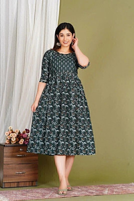 aashub Women Gown Green Ankle Length Dress