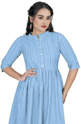 Icon Fashiongf Women Self Design A-line Kurta(Blue)