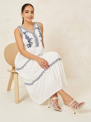 Styli Women A-line White Dress