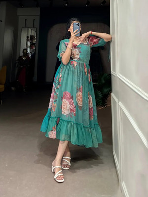 HouseOfCommon Women Fit and Flare Light Green Midi/Calf Length Dress