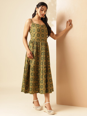 VBUYZ Women Fit and Flare Light Green Midi/Calf Length Dress