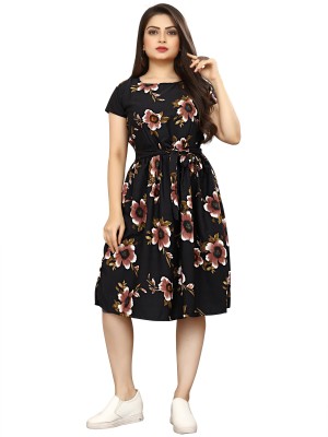 Nilkanth Fashion Women A-line Black Dress