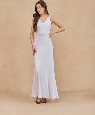 COLOR CAPITAL Women Bodycon White Maxi/Full Length Dress