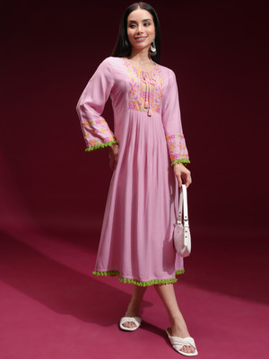 Vishudh Women A-line Pink Midi/Calf Length Dress