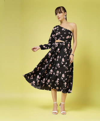 Oomph! Women A-line Black Midi/Calf Length Dress